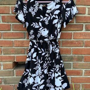 Roz & Ali Cold Shoulder Floral Dress Petite Small